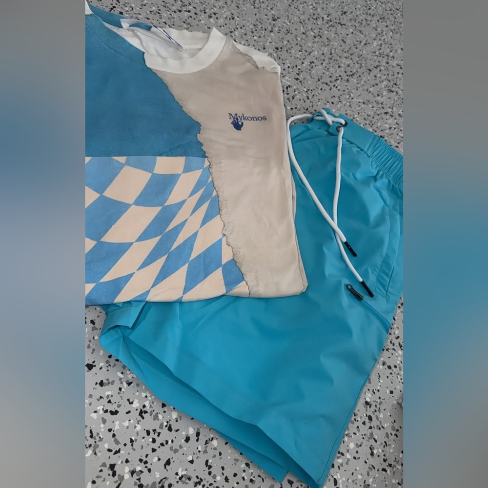 Men's off- white Greece exclusive shirt size small